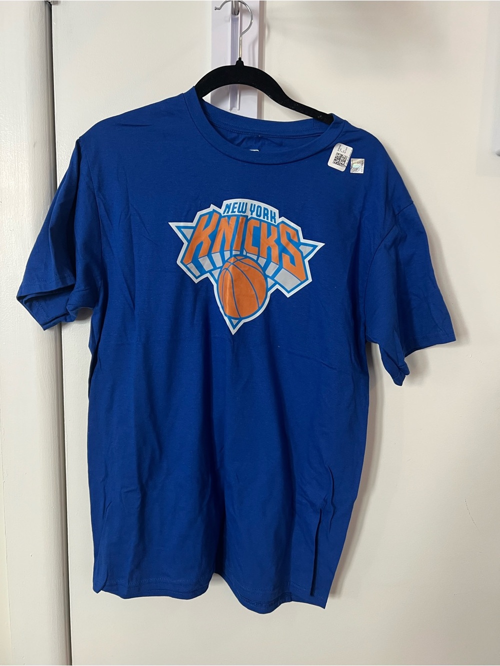 New York Knick’s Men’s Large T-Shirt - Picture 2 of 6
